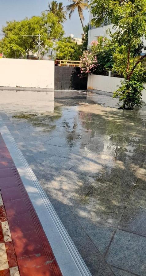 Mp Villa - Lovely Furnished Appartment Pondicherry Eksteriør bilde